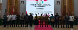 ASOSIASI MAJELIS RAKYAT PAPUA, SELENGGARAKAN RAPAT KERJA